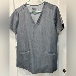 Figs Graphite Casma Three-Pocket Scrub Top